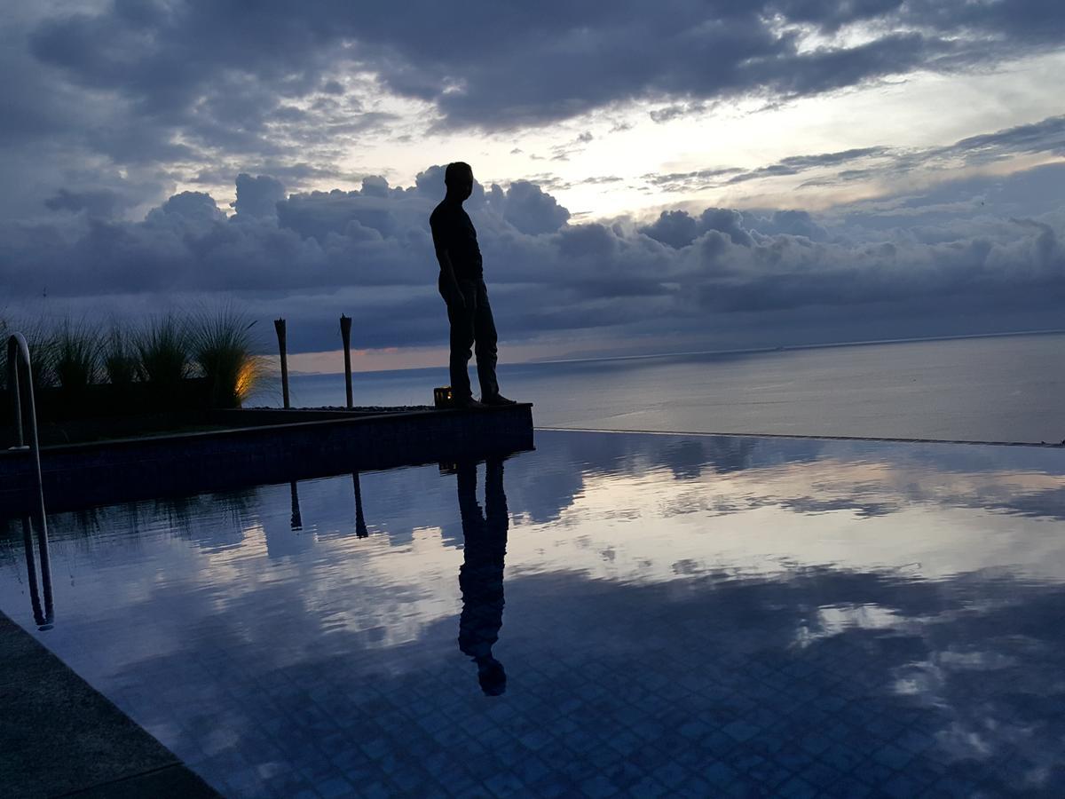 Villa Aryaguna Senggigi Eksteriør bilde